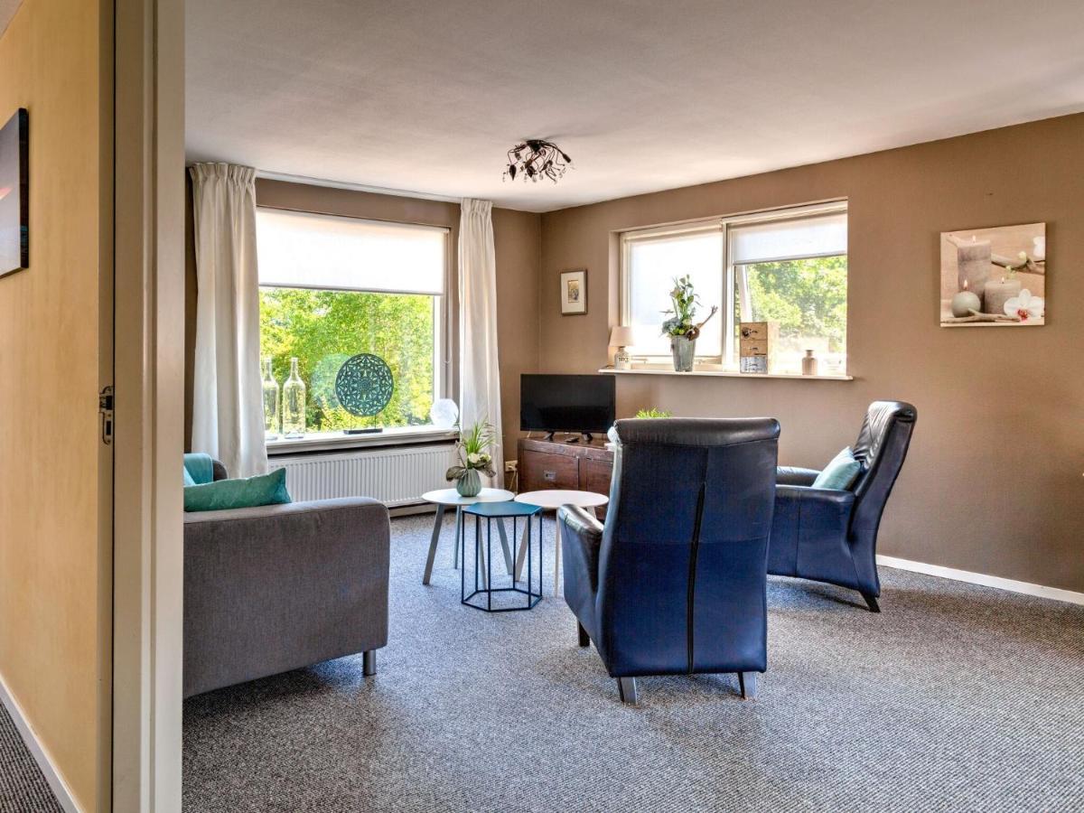 Modern Apartment In Schoorl Near The Beach الغرفة الصورة